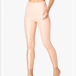 Like new! BEYOND YOGA High Waisted Legging